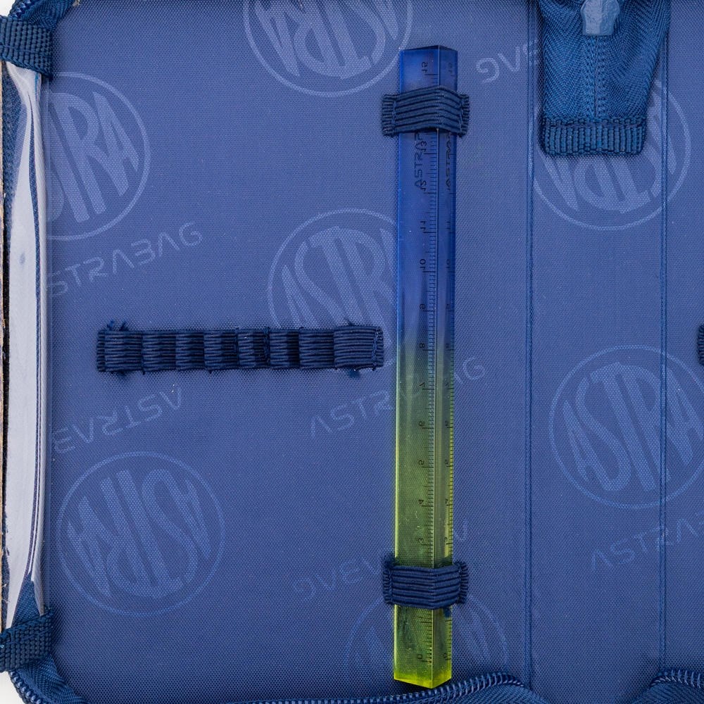Vonalzo_ASTRA_PEN_neon_haromszogletu-i2547602.jpg