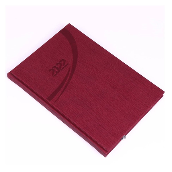 Hataridonaplo_REALSYSTEM_Fashion_A_5_heti_feher_lapos_bordo_2022_-i610902.jpg