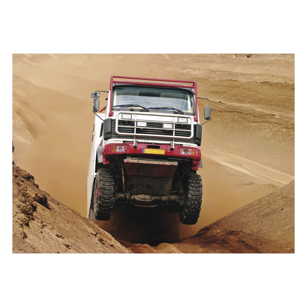 Falinaptar_TOPTIMER_T092_450x315mm_fekvo_Trucks_2027-i2700843.jpg