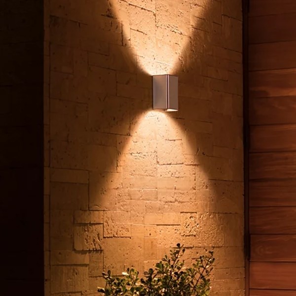 Lampa_kulteri_fali_PHILIPS_Hue_Resonate_White_and_Color_Ambiance_ezust-i1275250.jpg